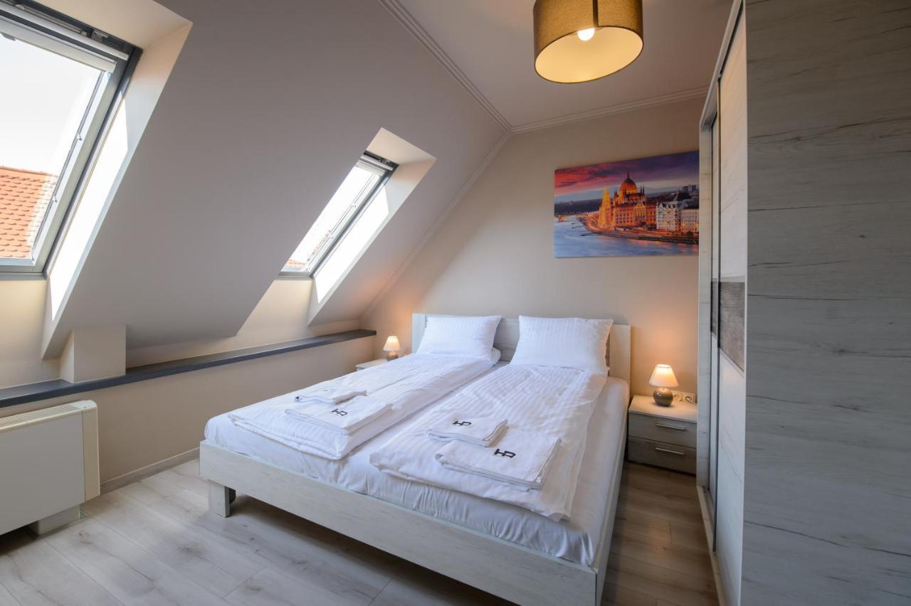 HR Apartmanház Eger Ngoại thất bức ảnh