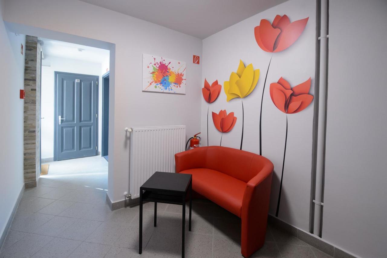 HR Apartmanház Eger Ngoại thất bức ảnh