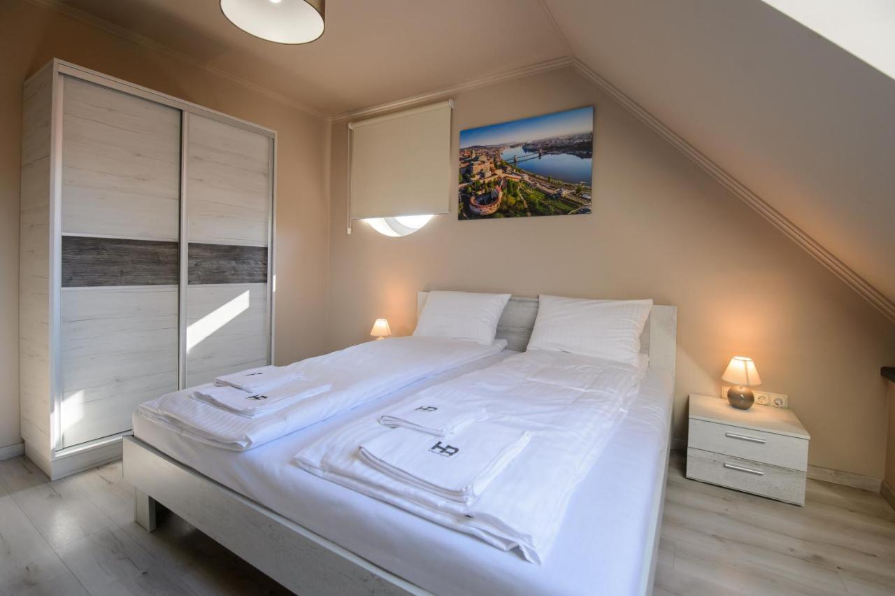 HR Apartmanház Eger Ngoại thất bức ảnh